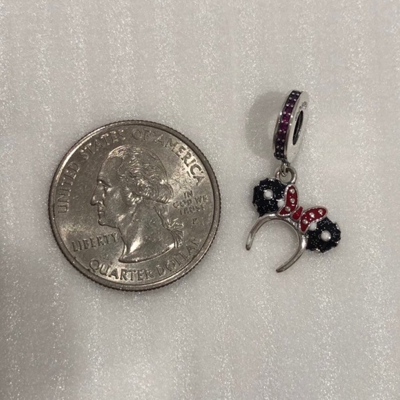 Minnie Mouse Black and White Ear Headband Pendant Charm - Picture 4 of 5
